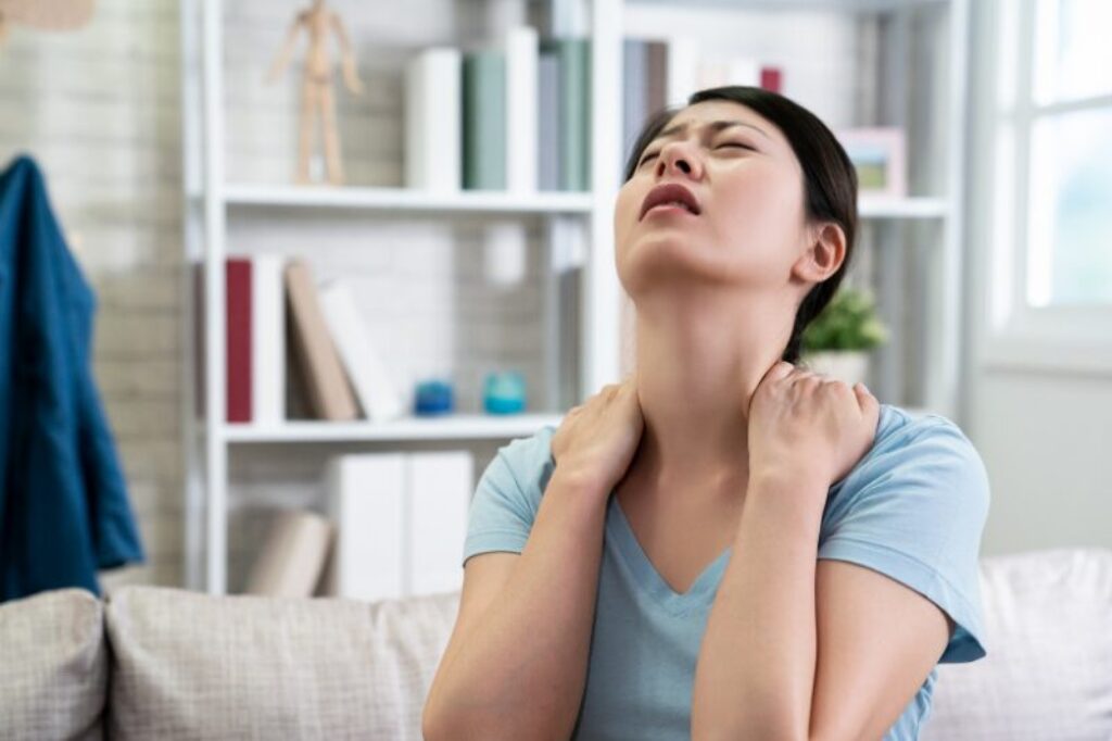 Giấc ngủ không sâu, dễ mệt mỏi khi thức dậy