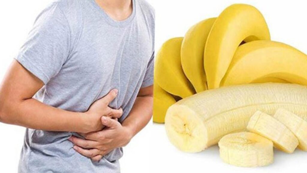 Chuối được biết đến là một nguồn rất giàu kali. Khoáng chất này giúp thay thế các chất điện giải khi bị mất nước do TIÊU CHẢY