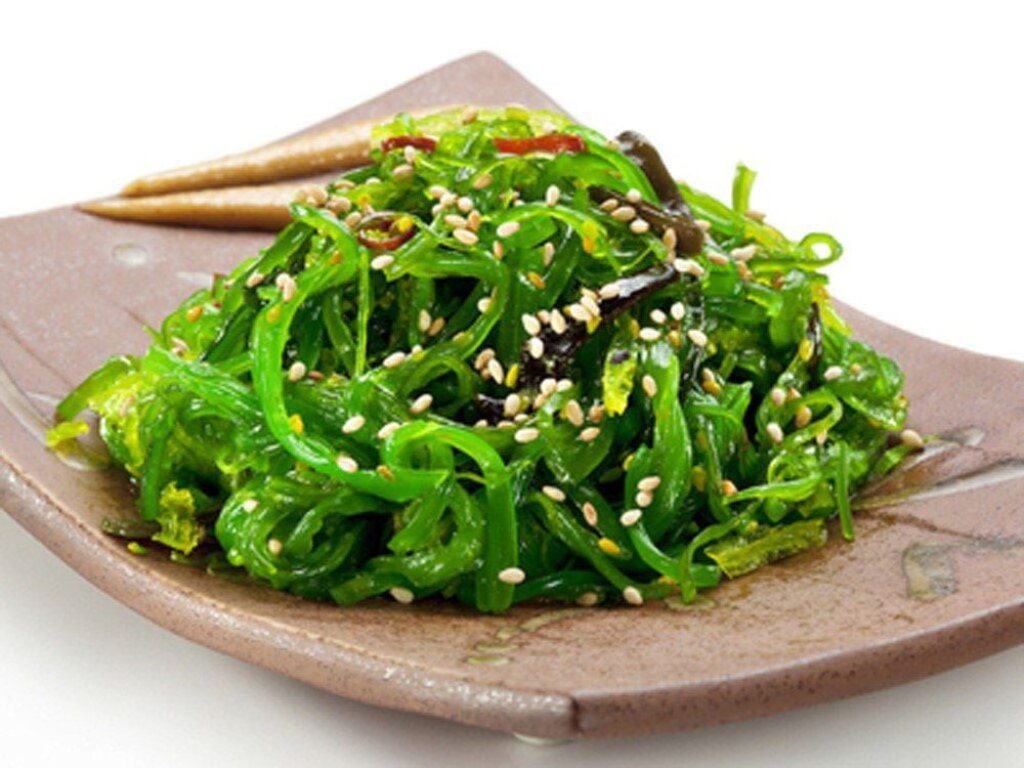 rong biển có thể dùng chế biến thành nhiều món ăn ngon và bổ