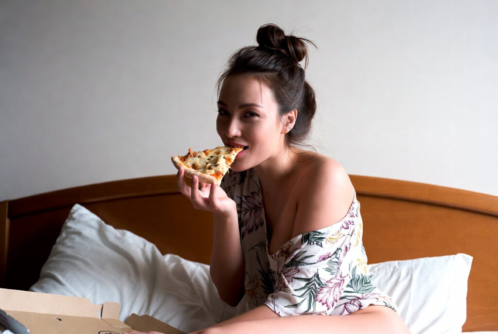 vì sao không nên ăn đêm